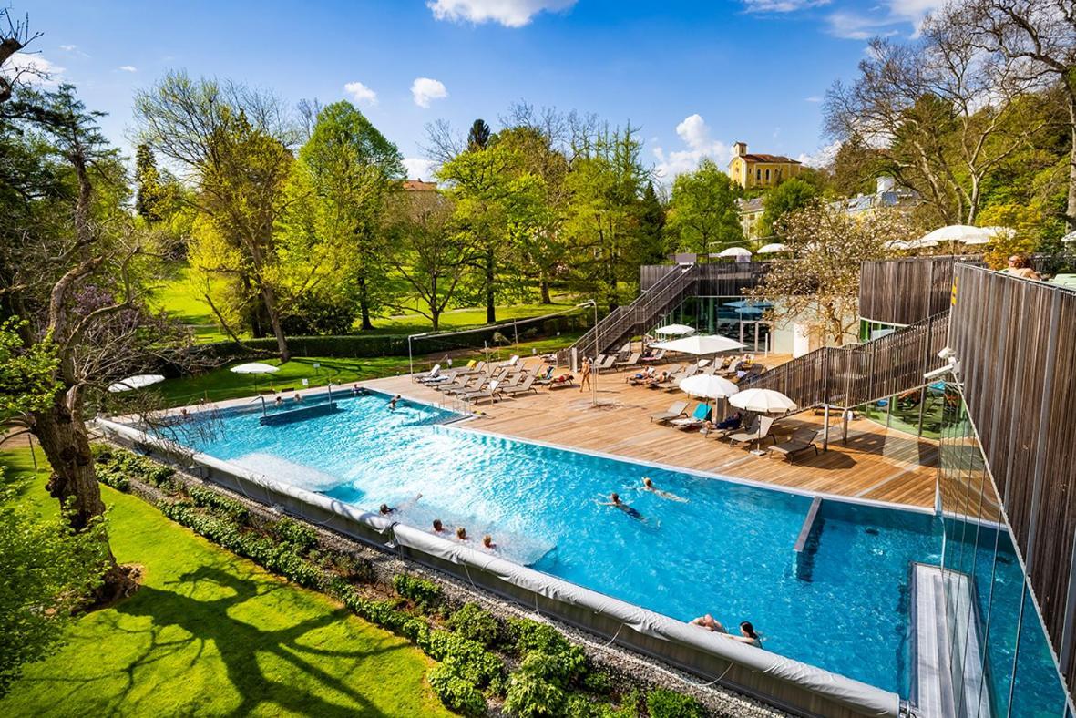 Das Hotel Im Kurhaus Bad Gleichenberg Bagian luar foto